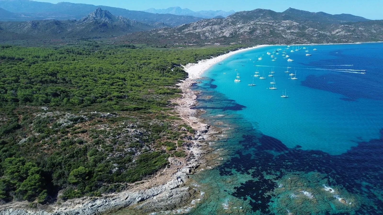Plage du Lotu